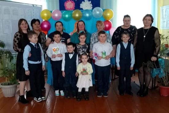 Международный женский день